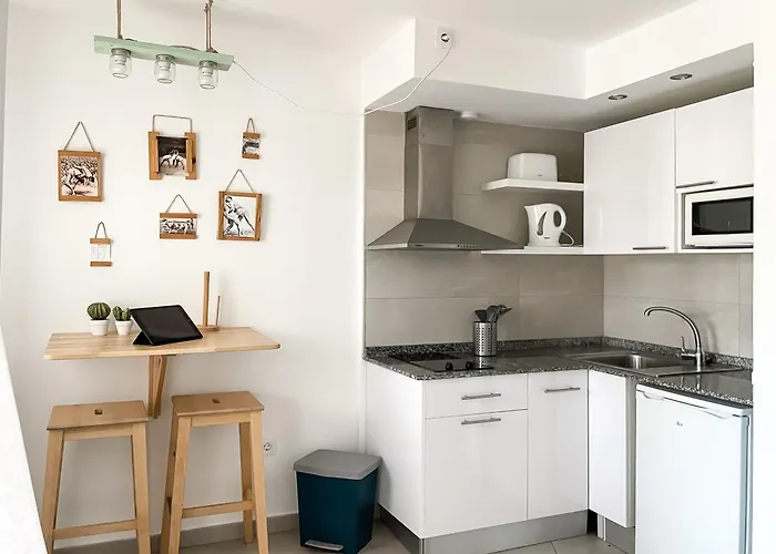 Paradise Palms Ii Deluxe, Incl. Welcome Package דירה קורלחו